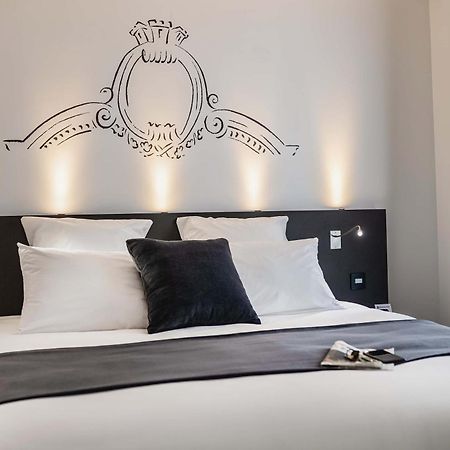 Best Western Premier Hotel De La Cite Royale Лош Екстер'єр фото