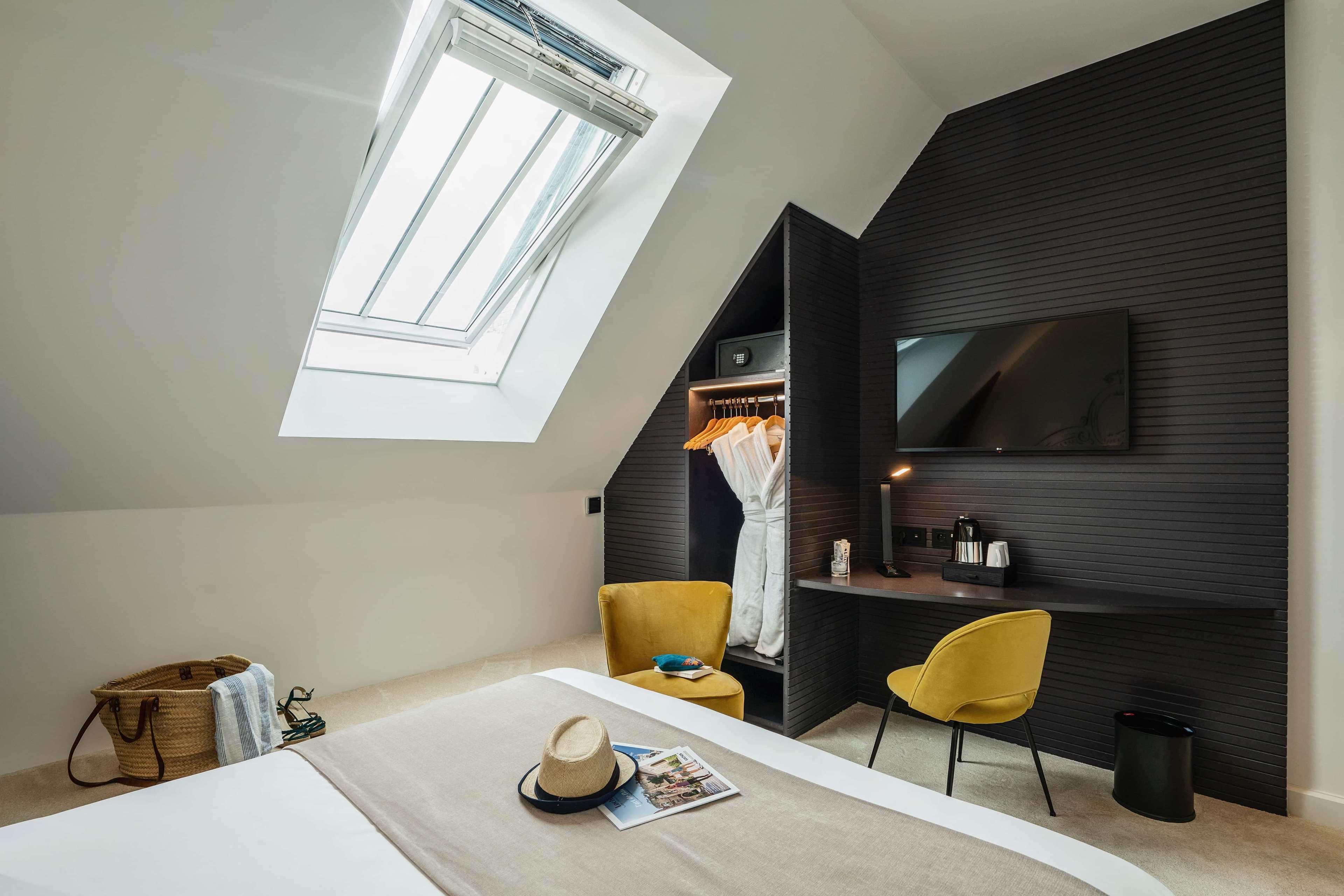 Best Western Premier Hotel De La Cite Royale Лош Екстер'єр фото