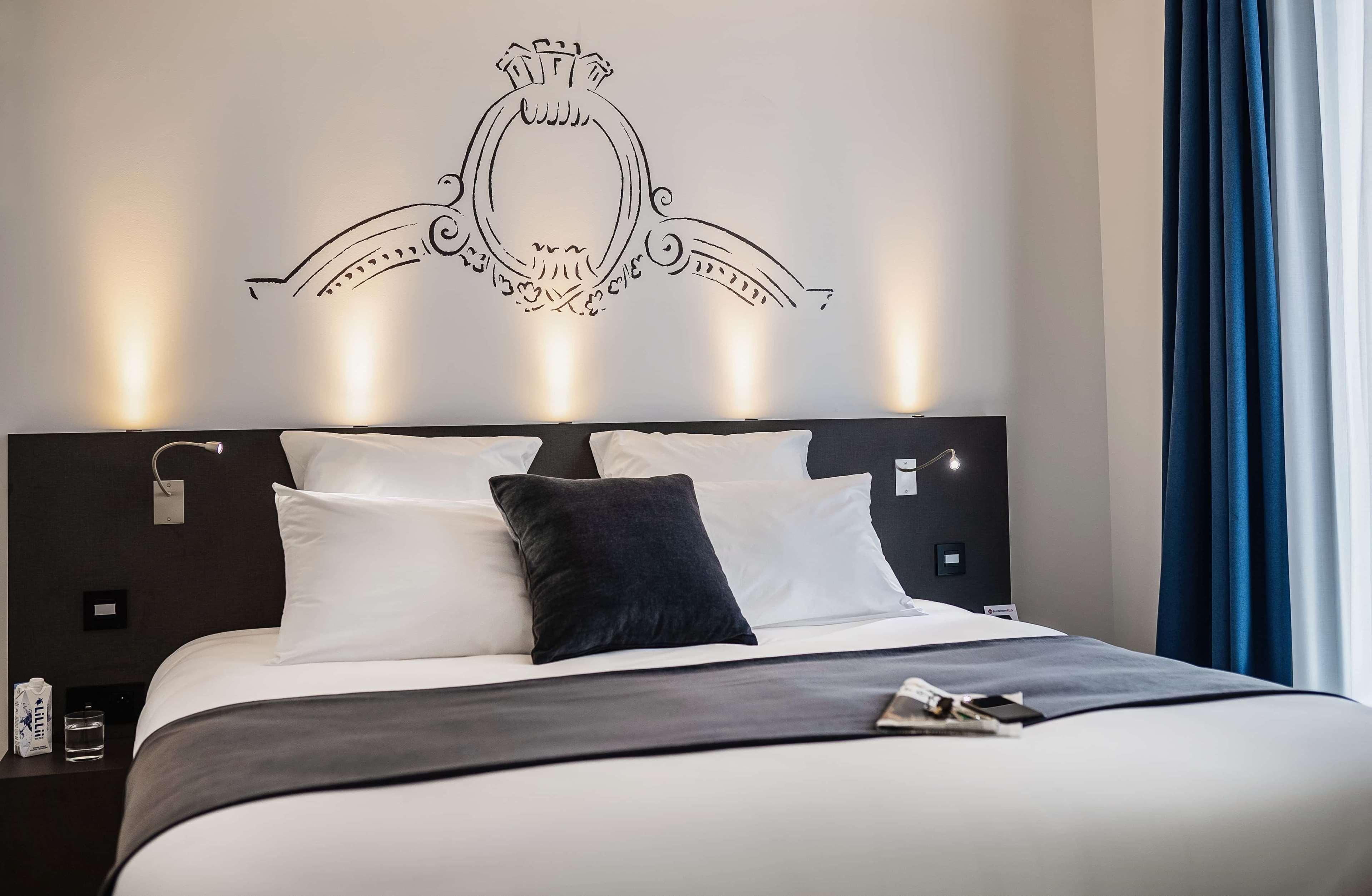 Best Western Premier Hotel De La Cite Royale Лош Екстер'єр фото
