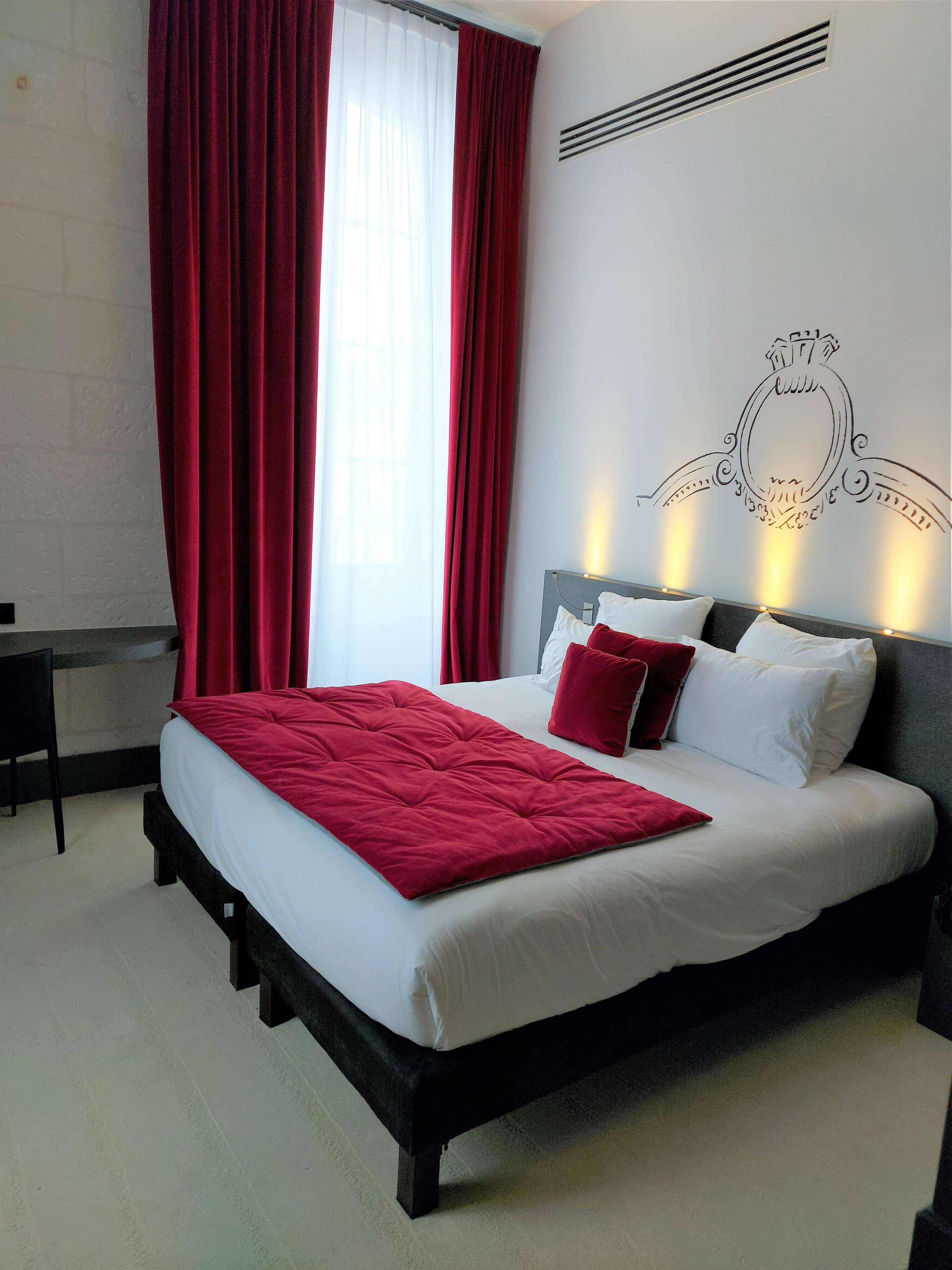 Best Western Premier Hotel De La Cite Royale Лош Екстер'єр фото