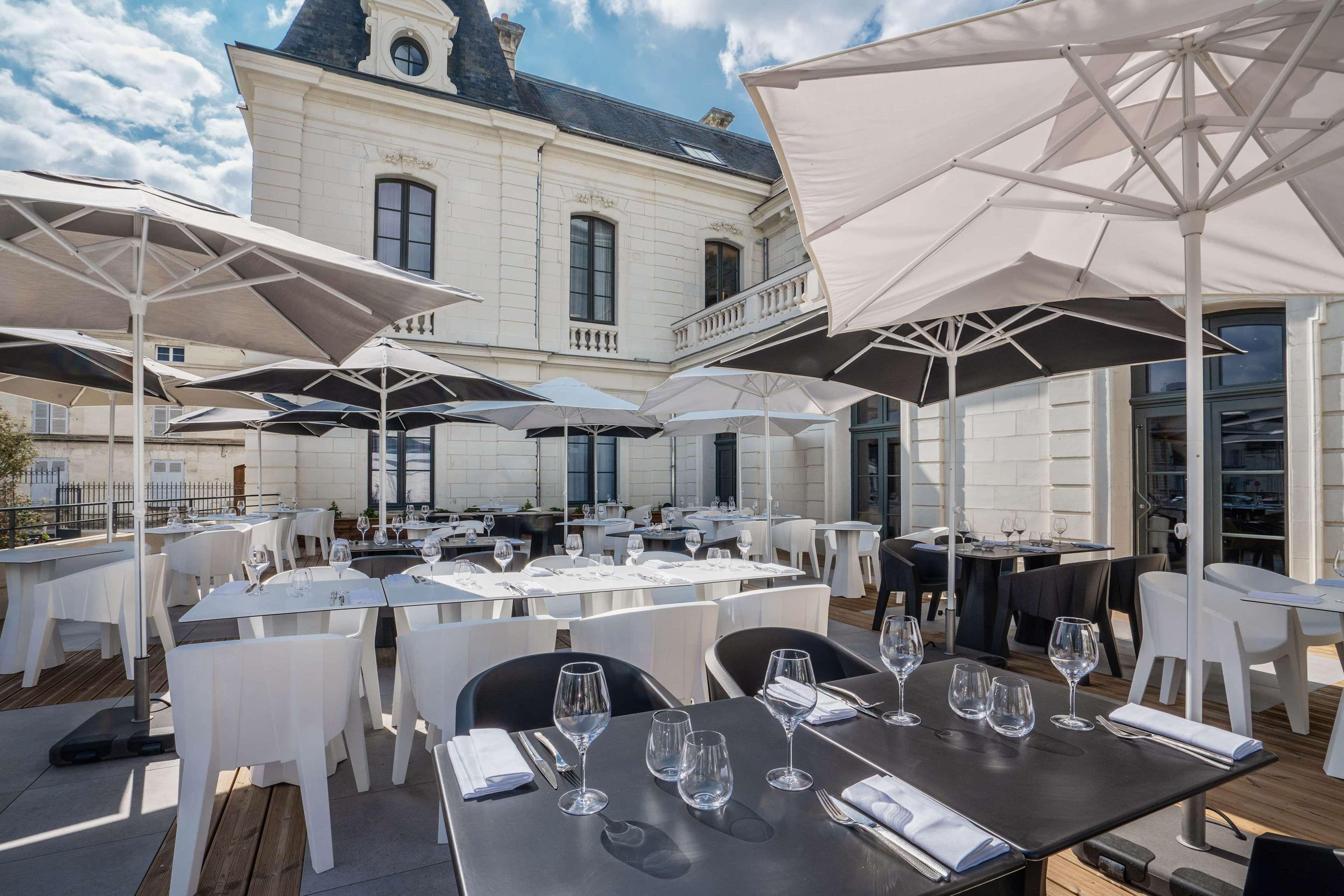 Best Western Premier Hotel De La Cite Royale Лош Екстер'єр фото